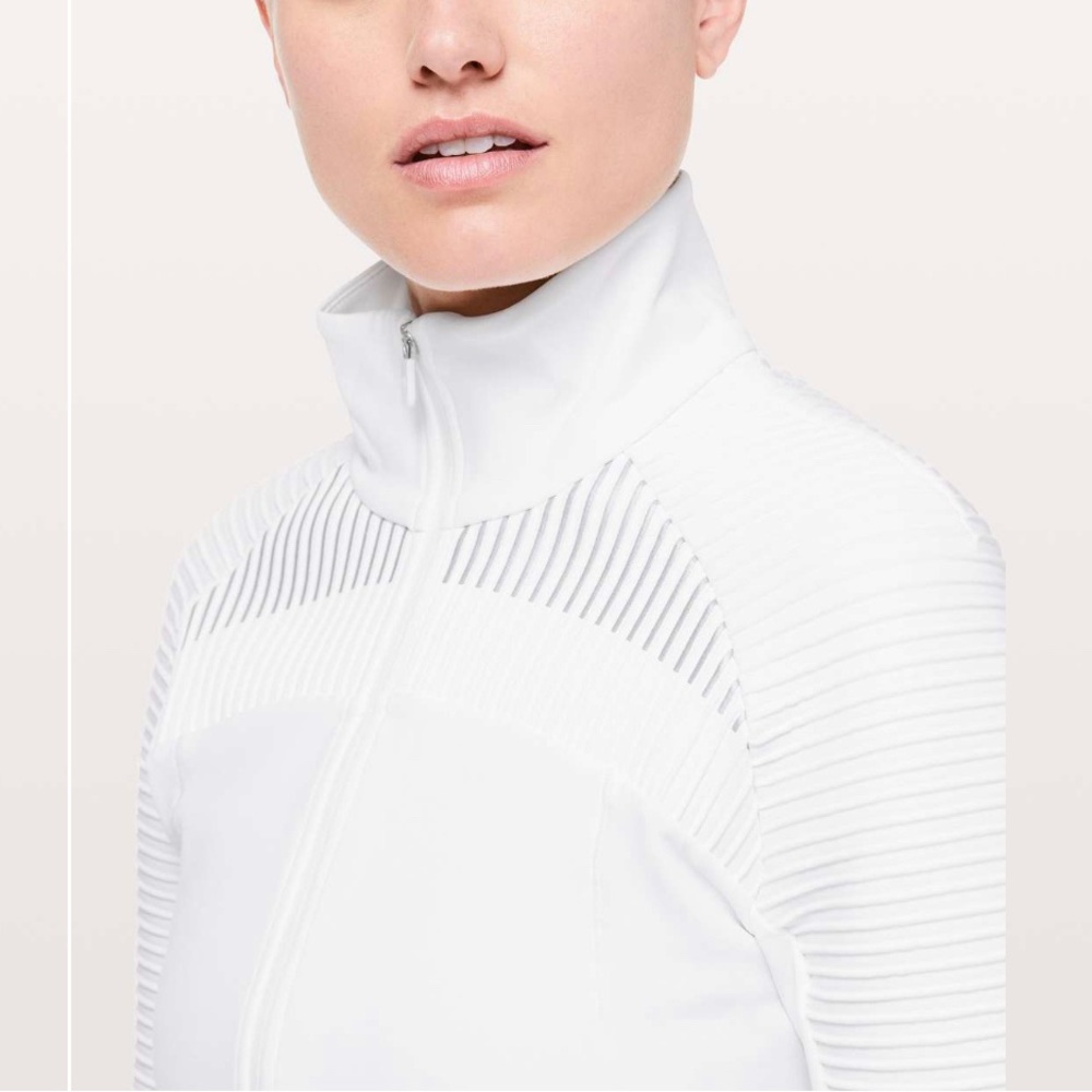 Lululemon Chill Going Strong Jacket - EEUC - White - Size 12